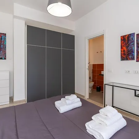 Apartment Art & Design - San Paolo-colosseo 15 Min *